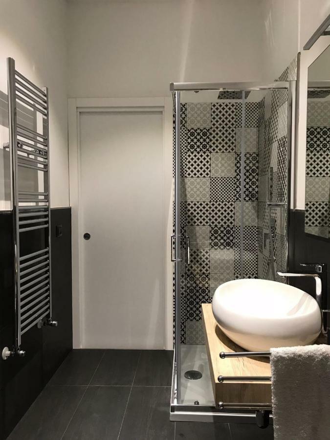 Meme'S House Apartman Locri Kültér fotó